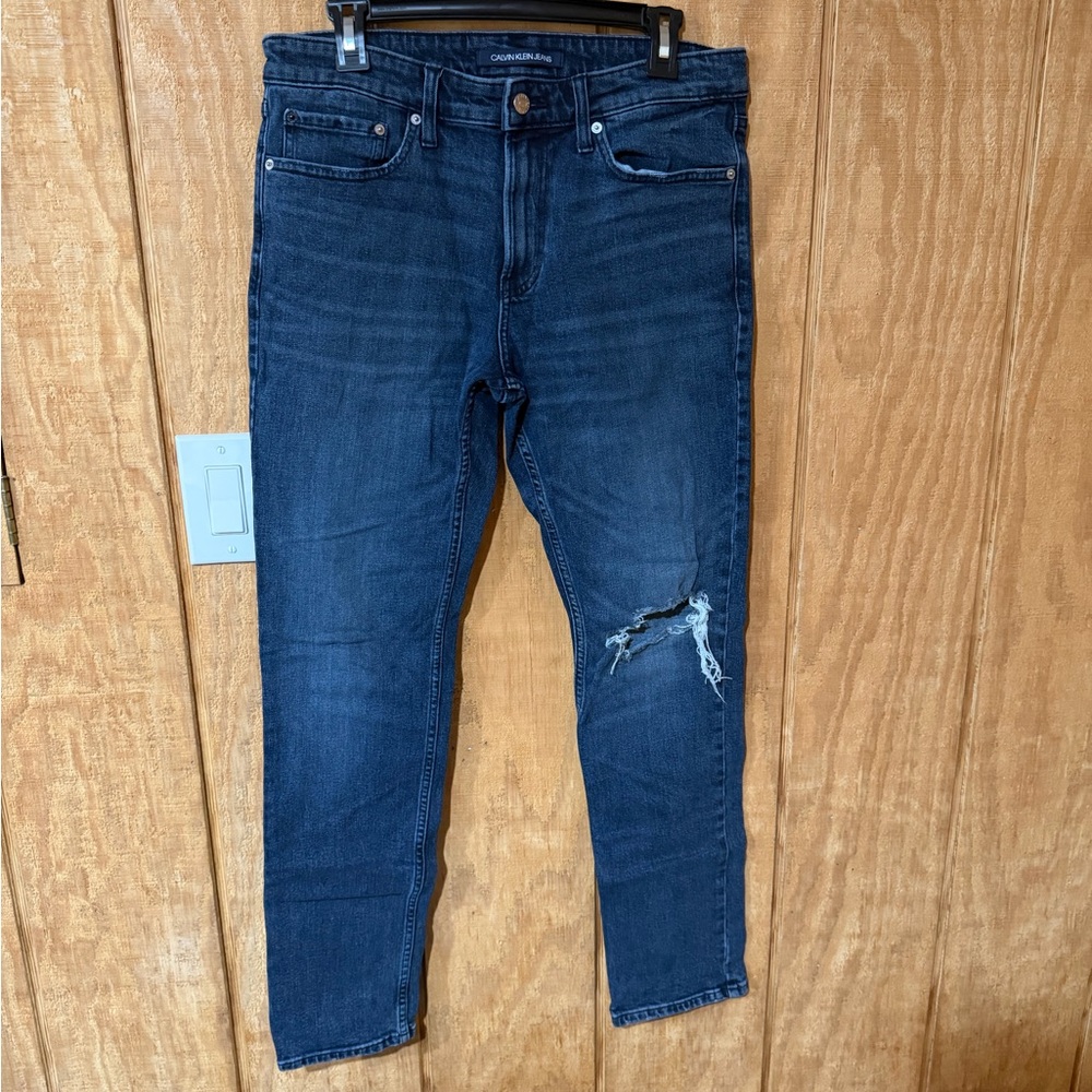 Men’s Distressed Calvin Klein Jeans